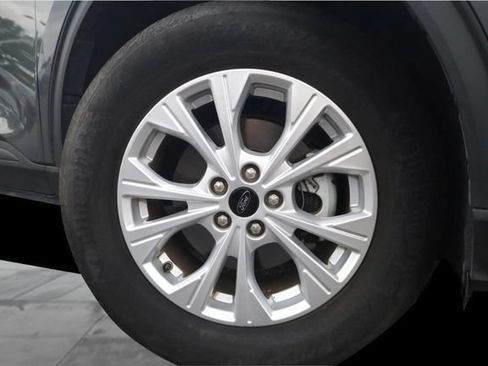 Used 2025 Ford Escape Active AWD/4WD image 3