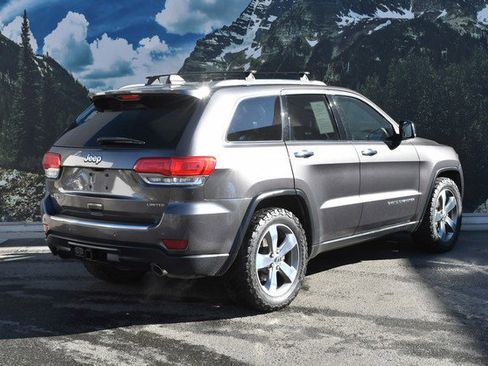 Used 2014 Jeep Grand Cherokee Limited w/ Trailer Tow Group IV image 3