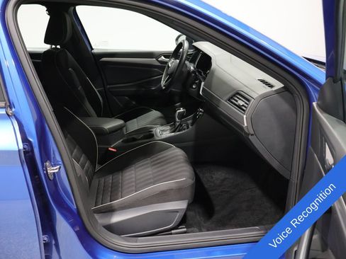 Used 2024 Volkswagen Jetta Sport FWD image 4