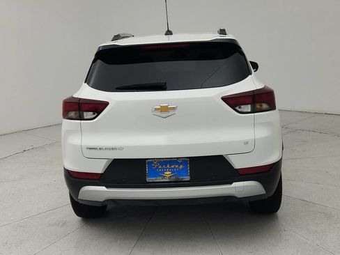 Certified 2024 Chevrolet TrailBlazer LT w/ Driver Confidence Package FWD image 6