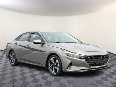Used 2023 Hyundai Elantra Limited