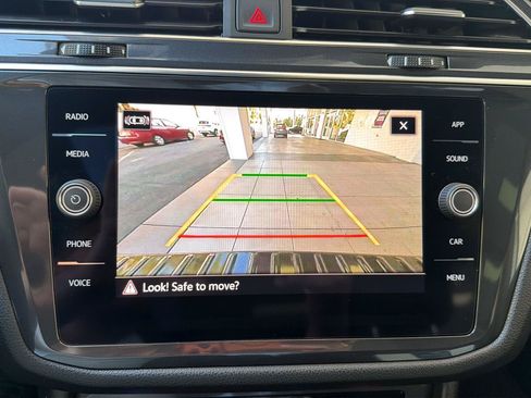 Certified 2023 Volkswagen Tiguan SE R-Line FWD image 23