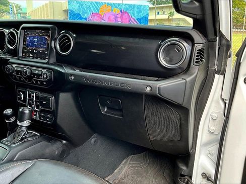 Used 2023 Jeep Wrangler Rubicon 392 w/ Trailer Tow Package image 16