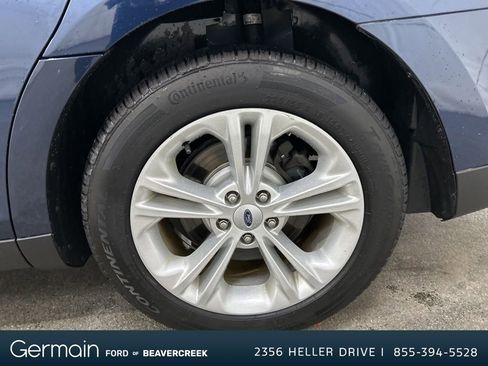 Used 2017 Ford Taurus SEL image 10