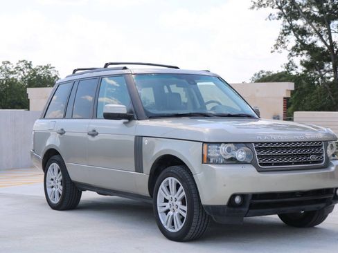 Used 2010 Land Rover Range Rover HSE LUX AWD/4WD image 46