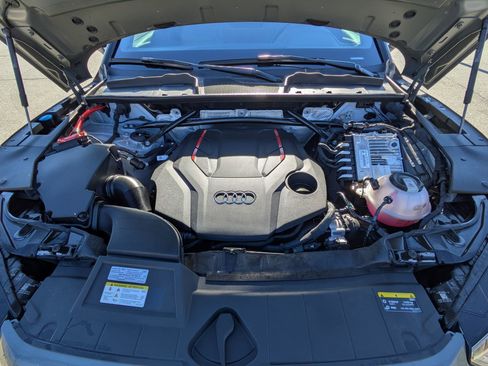 Used 2024 Audi SQ5 Premium Plus w/ Premium Plus Package image 30