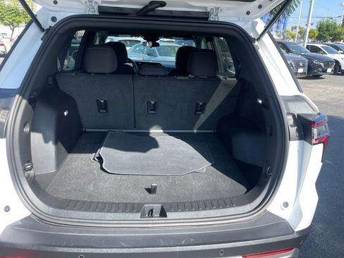 Used 2025 Chevrolet Equinox LT image 31