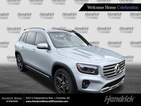 New 2026 Mercedes-Benz GLB 250 image 1
