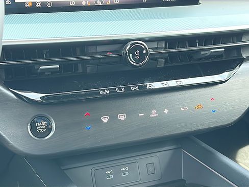 New 2025 Nissan Murano SL image 24