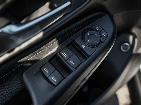New 2026 Buick Envista Sport Touring w/ Convenience I Package FWD image 17