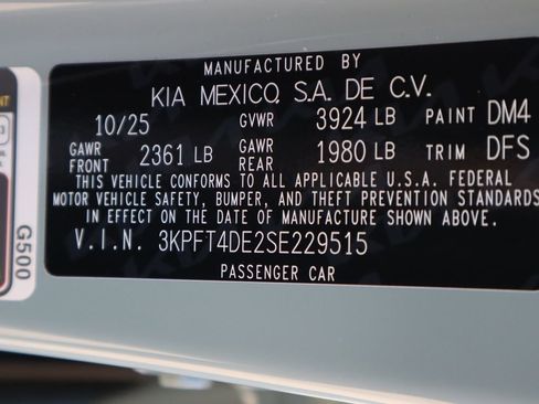 New 2025 Kia K4 LXS image 41