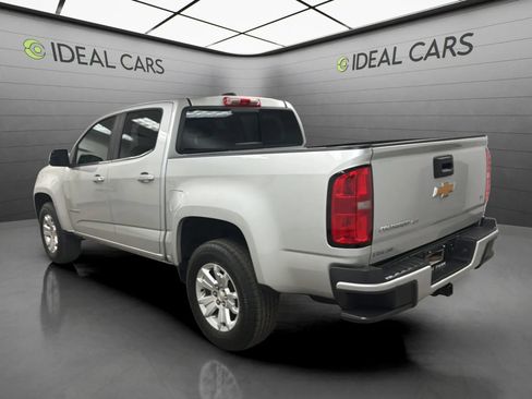 Used 2020 Chevrolet Colorado LT w/ LT Convenience Package AWD/4WD image 3