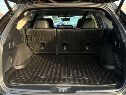 Used 2022 Subaru Outback Limited image 29