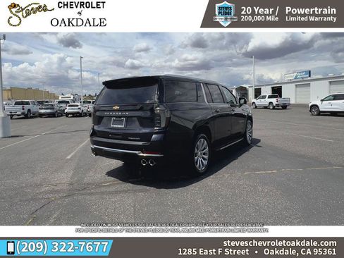 Used 2025 Chevrolet Suburban Premier AWD/4WD image 11