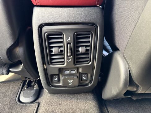 Used 2022 Dodge Durango R/T image 10