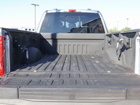 Used 2023 Ford F350 Lariat w/ Lariat Ultimate Package AWD/4WD image 12