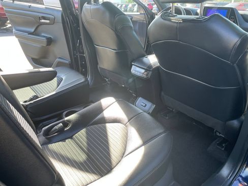 Certified 2025 Toyota Highlander XSE AWD/4WD image 17
