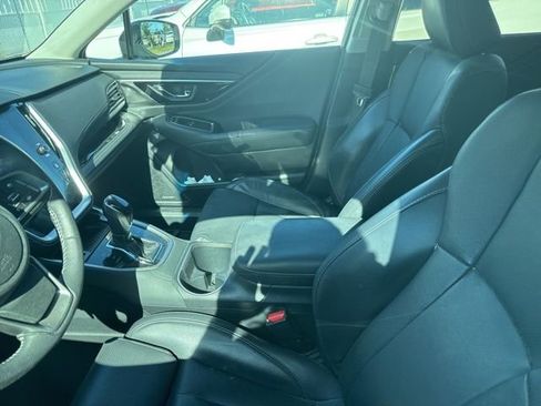 Used 2020 Subaru Outback Limited AWD/4WD image 12