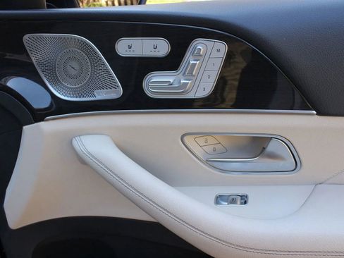 Used 2020 Mercedes-Benz GLE 350 4MATIC image 31