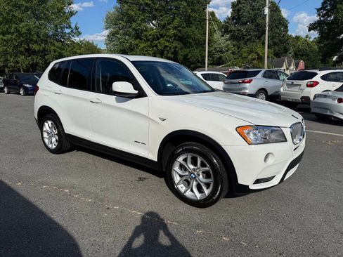 Used 2013 BMW X3 xDrive28i AWD/4WD image 4