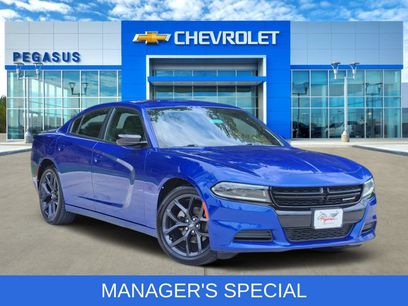 Used 2022 Dodge Charger SXT w/ Blacktop Package