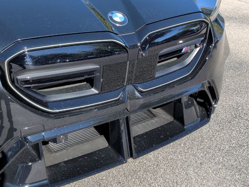 Used 2026 BMW M5 w/ Carbon Package image 6