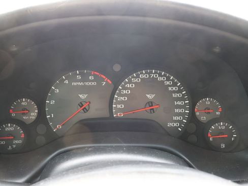 Used 2002 Chevrolet Corvette Coupe w/ Preferred Equipment Group2 image 15