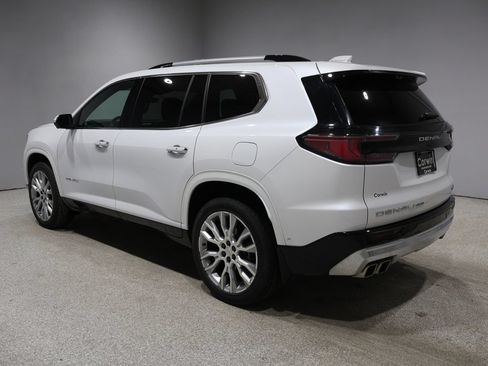 Used 2025 GMC Acadia Denali w/ Super Cruise Package AWD/4WD image 5