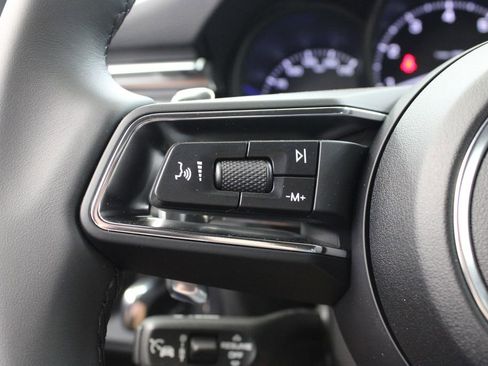 New 2026 Porsche Macan image 33