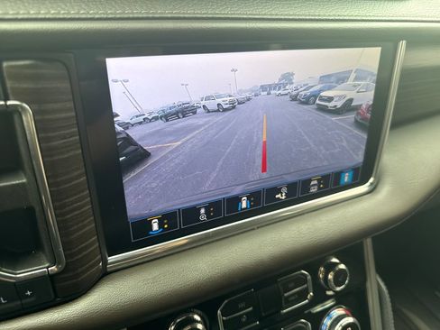 Certified 2021 GMC Yukon Denali w/ Denali Premium Package AWD/4WD image 27