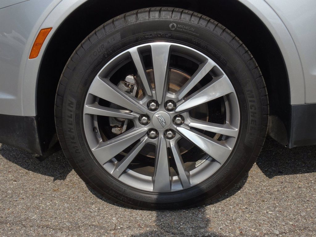 Used 2020 Cadillac XT5 Premium Luxury AWD/4WD image 25