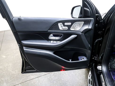 Certified 2025 Mercedes-Benz GLS 450 4MATIC image 23