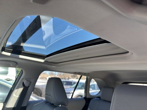 Used 2024 Toyota RAV4 XLE Premium image 8