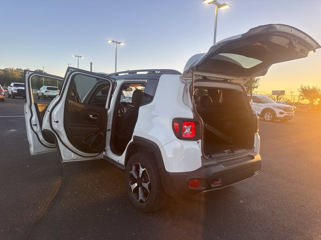 Used 2021 Jeep Renegade Trailhawk AWD/4WD image 43