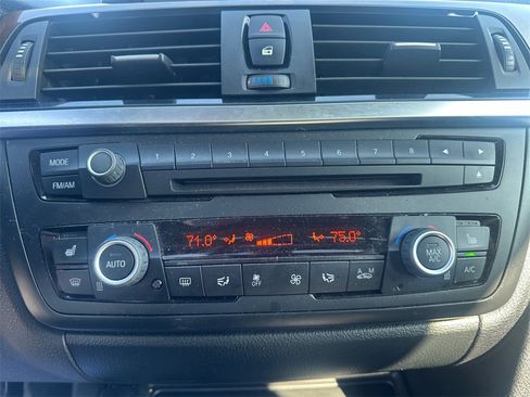 Used 2014 BMW 328i xDrive Sedan image 22