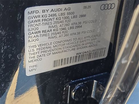 Used 2025 Audi Q5 Premium Plus w/ Premium Plus image 39