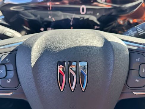 New 2026 Buick Envista Avenir image 25