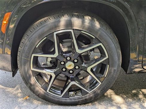 New 2026 Chevrolet Traverse High Country image 7