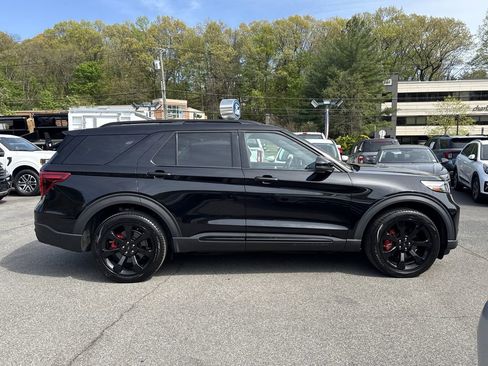 Used 2023 Ford Explorer ST w/ Equipment Group 401A AWD/4WD image 3