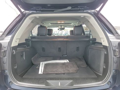 Used 2016 Chevrolet Equinox LTZ w/ Enhanced Convenience Package image 17
