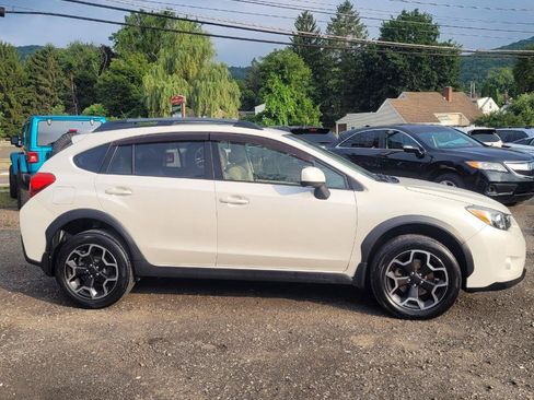 Used 2013 Subaru Crosstrek 2.0i Limited AWD/4WD image 9