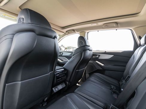 Certified 2023 Acura MDX SH-AWD w/ Technology Package image 19