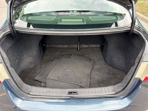 Used 2015 Nissan Sentra SV FWD image 24