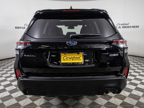 Used 2025 Subaru Forester Touring w/ Touring Package AWD/4WD image 7