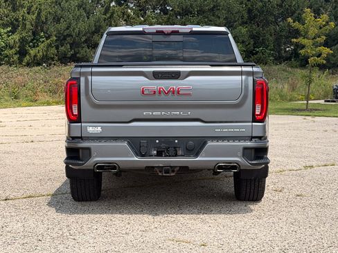Used 2020 GMC Sierra 1500 Denali w/ Technology Package AWD/4WD image 3