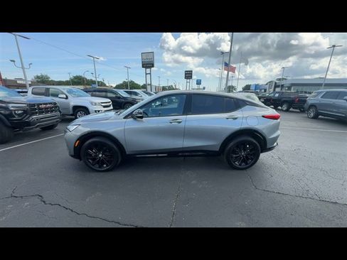 Certified 2024 Buick Envista Sport Touring w/ Convenience I Package FWD image 5