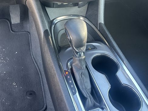 Used 2024 Chevrolet Malibu LT FWD image 29