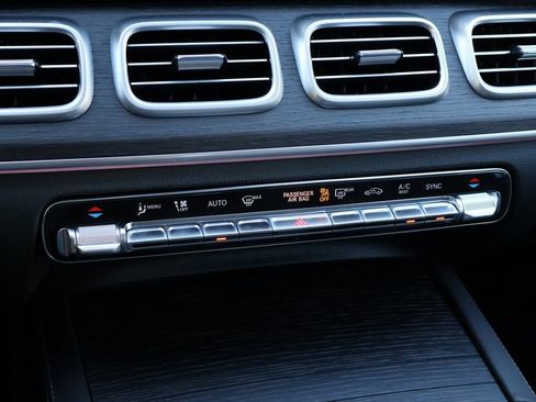 Certified 2026 Mercedes-Benz GLE 350 4MATIC image 28