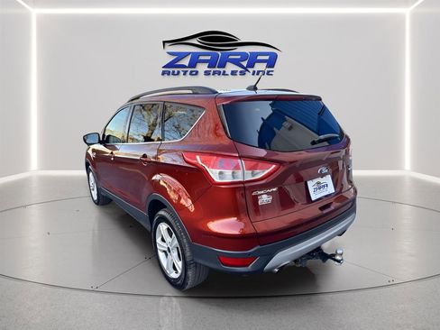 Used 2016 Ford Escape SE w/ Equipment Group 201A AWD/4WD image 4
