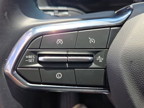Certified 2026 Chevrolet Equinox LT FWD image 23